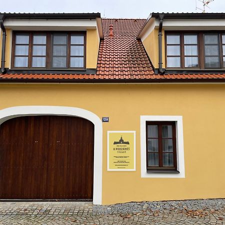 Penzion V Podzamci Třeboň Extérieur photo
