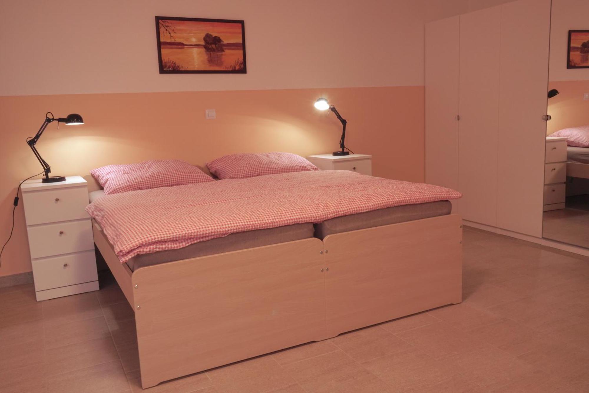 Penzion V Podzamci Třeboň Extérieur photo