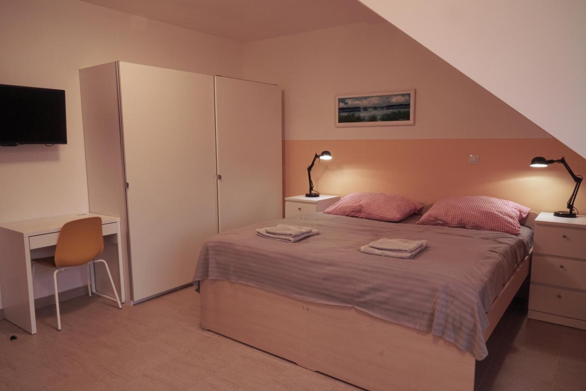 Penzion V Podzamci Třeboň Chambre photo