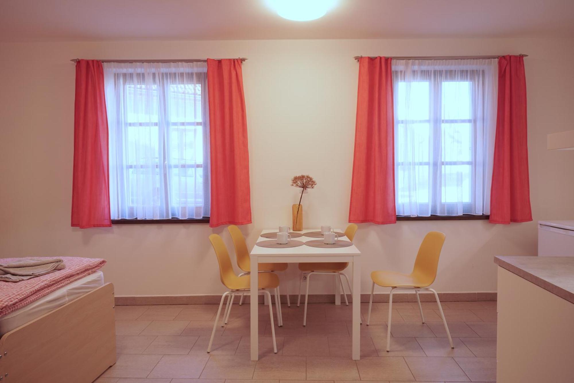 Penzion V Podzamci Třeboň Chambre photo